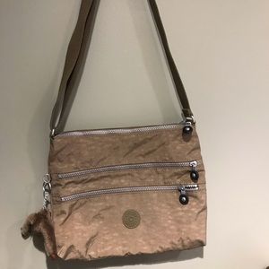 Kipling pocket book, like new